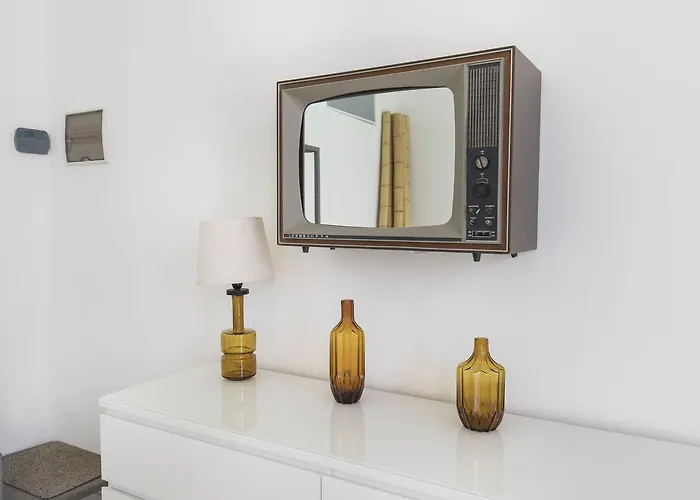 Lovelystay - Artsy Real Apartman *