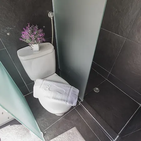 Lovelystay - Artsy Real Lisbon