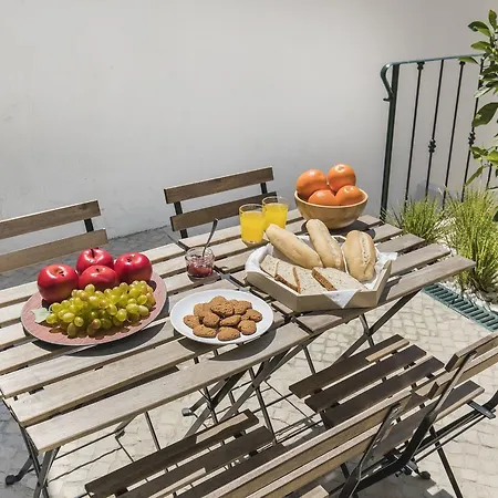 Appartamento Lovelystay - Artsy Real Lisbona