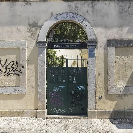 Lovelystay - Artsy Real Apartmán