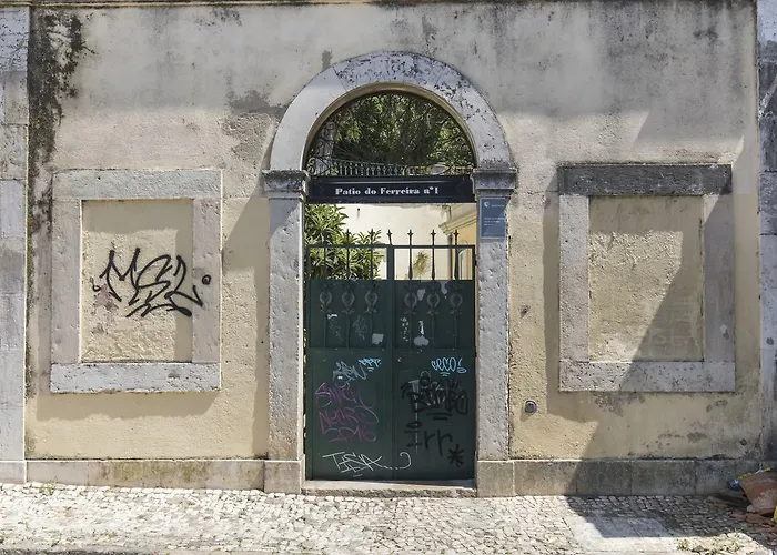 Lovelystay - Artsy Real Apartamento